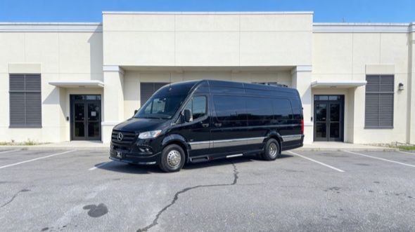 shreveport 15 passenger sprinter van