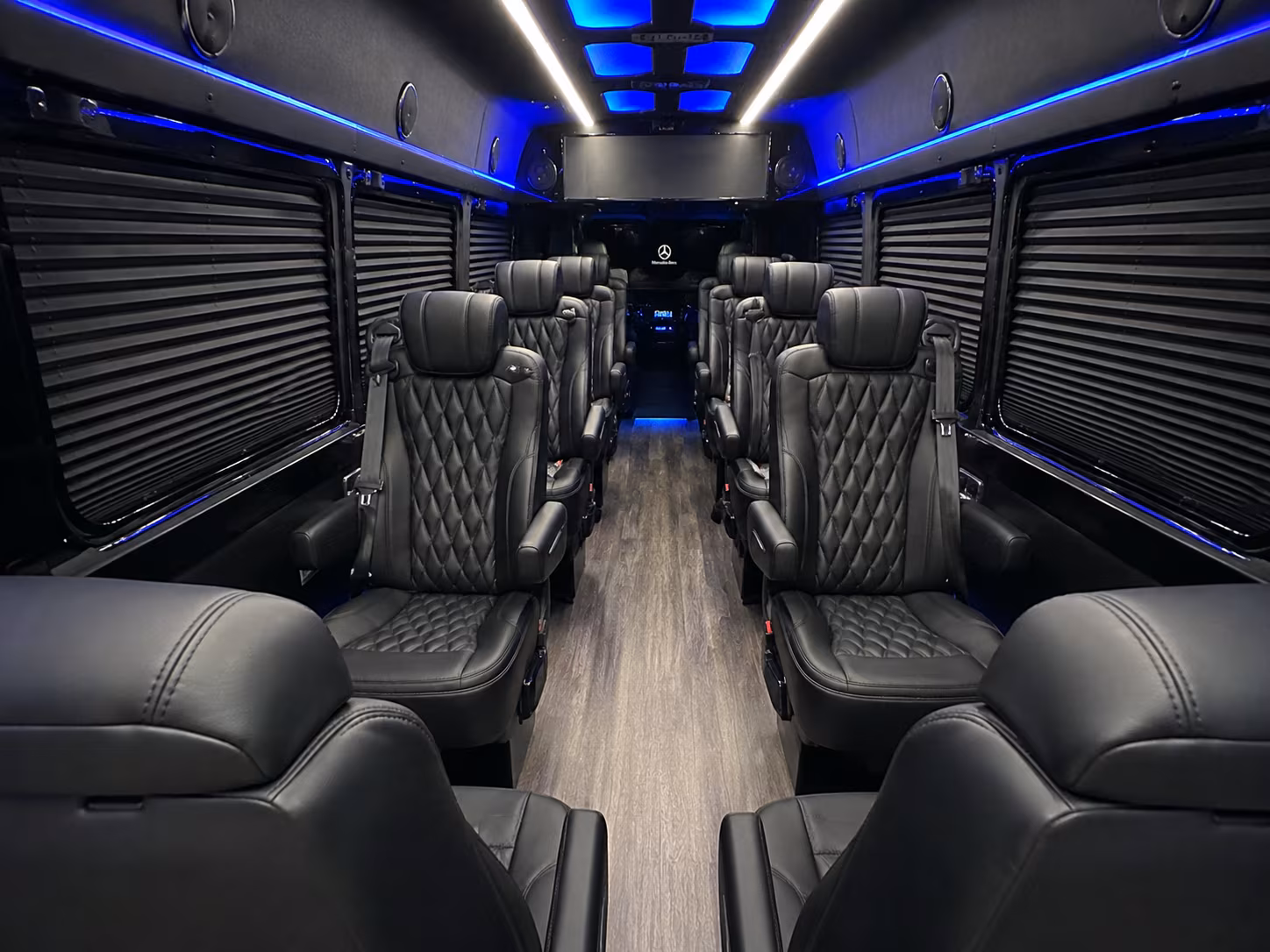find the perfect transportation for your next airport transfer 2