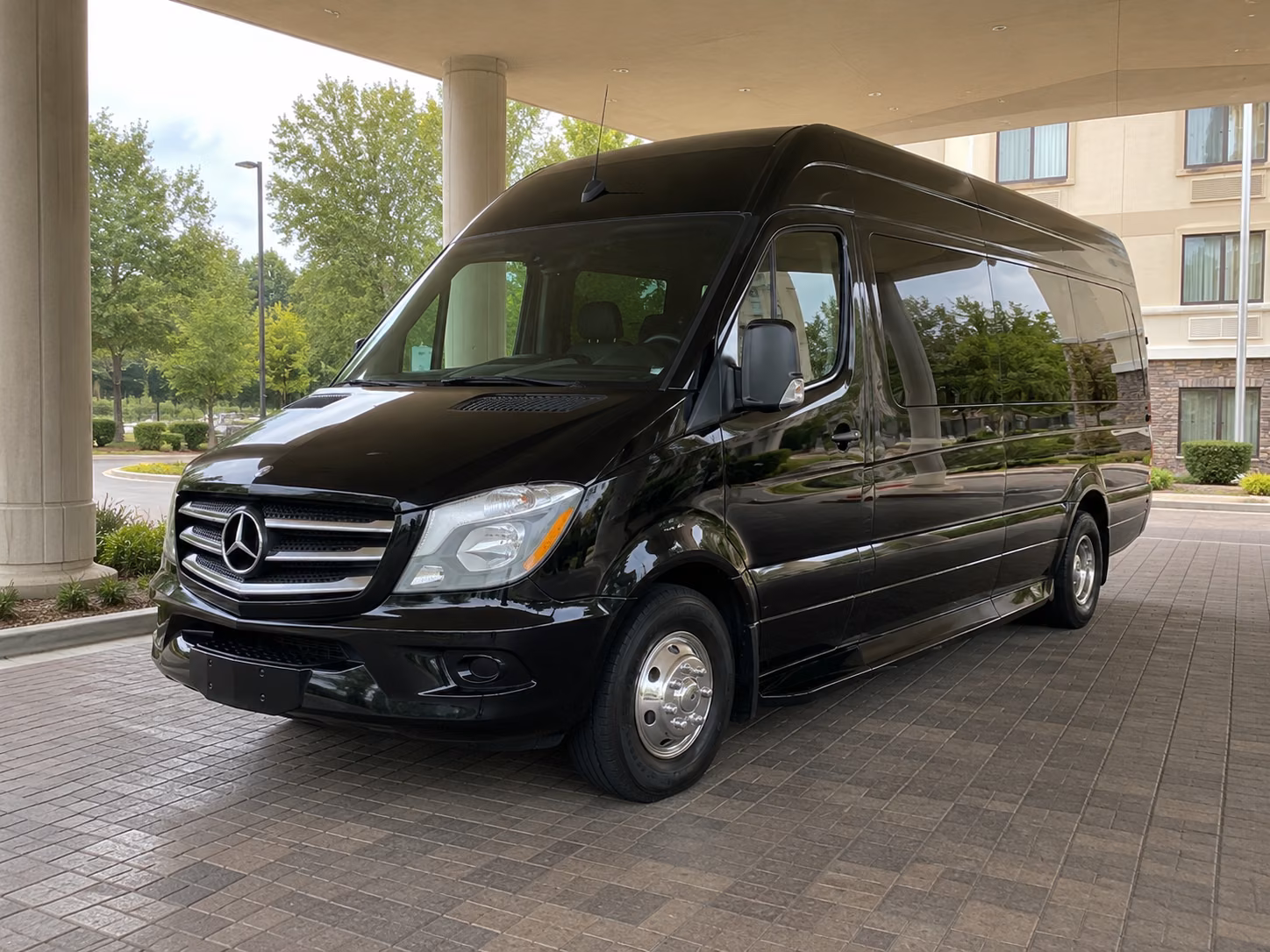 find the perfect transportation for your next corporate event 5