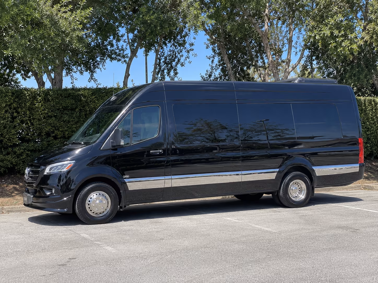 find the perfect transportation for your next prom 5