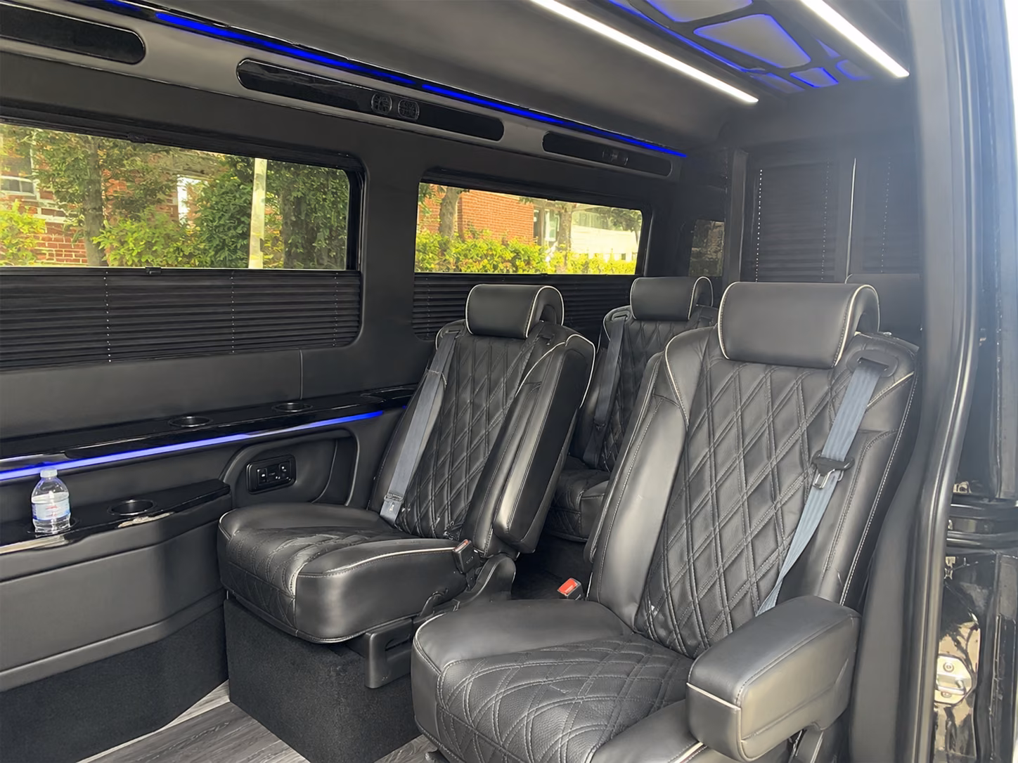 shreveport 15 passenger sprinter van interior