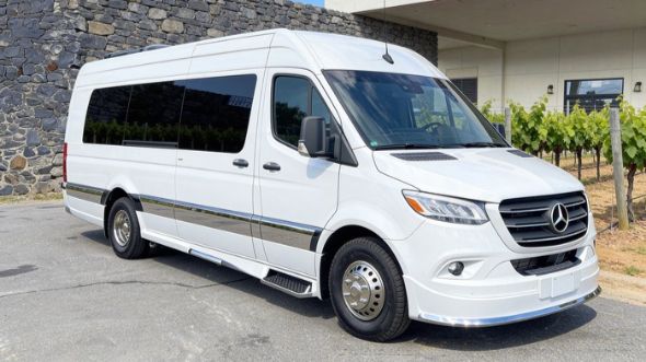 texarkana airport sprinter van service